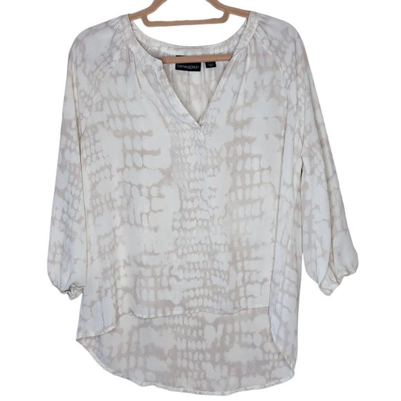 Cynthia Rowley Tops - Cynthia Rowley Cream Animal Print V Neck High Low Tunic Blouse Women Size S